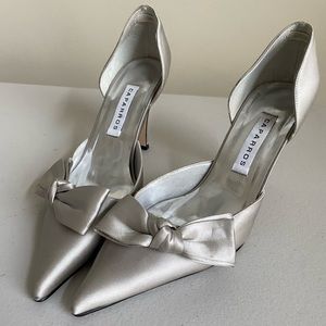 Caparro 9.5M heels